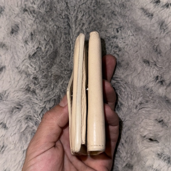 🗣️🔥Balenciaga Mini Papier Tri-Fold wallet! Super dope Women’s or Men’s Wallet - Picture 10 of 12